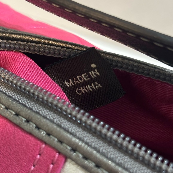 Coach Signature Pink Patchwork Sufflette Leather Mini Bag Y2K - Picture 7 of 7